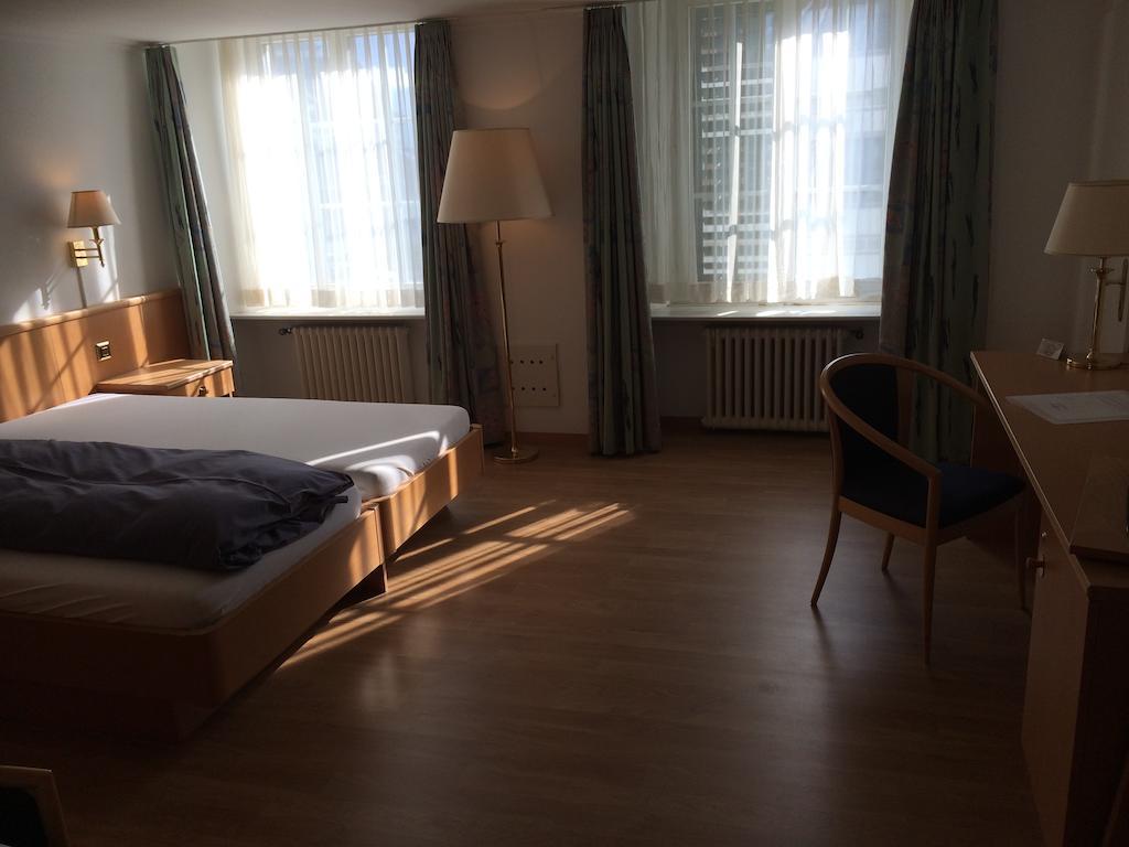 Hotel Schwert Näfels Habitación foto
